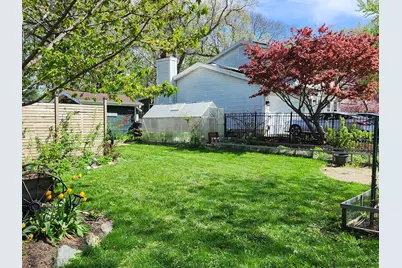301 Oakbrook Court, Bartlett, IL 60103 - Photo 5