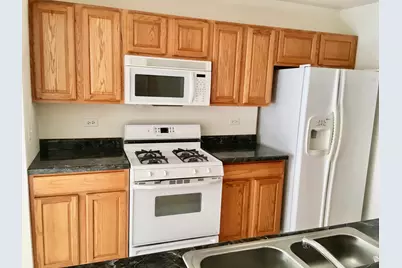 2482 Stoughton Circle, Aurora, IL 60502 - Photo 5