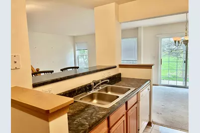 2482 Stoughton Circle, Aurora, IL 60502 - Photo 7