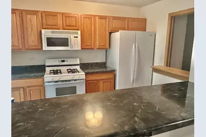 2482 Stoughton Circle, Aurora, IL 60502 - Photo 9