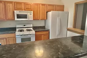 2482 Stoughton Cir, Aurora, IL 60502 - Photo 9
