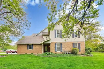 601 Country Lane, Des Plaines, IL 60016 - Photo 1