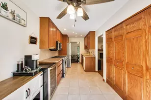 601 Country Ln, Des Plaines, IL 60016 - Photo 11