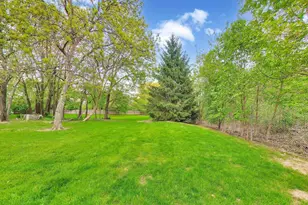 601 Country Ln, Des Plaines, IL 60016 - Photo 25