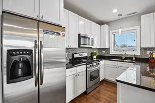 4345 S Indiana Ave, Chicago, IL 60653 - Photo 23