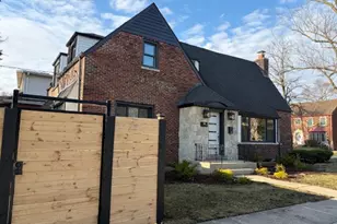 9001 S Claremont Ave, Chicago, IL 60643 - Photo 1