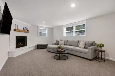 61 Harris Avenue, Clarendon Hills, IL 60514 - Photo 25