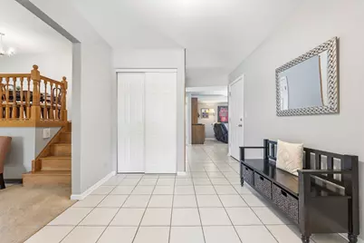 415 Cypress Court, Schaumburg, IL 60193 - Photo 5