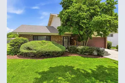 415 Cypress Court, Schaumburg, IL 60193 - Photo 1