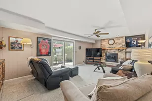 415 Cypress Ct, Schaumburg, IL 60193 - Photo 11