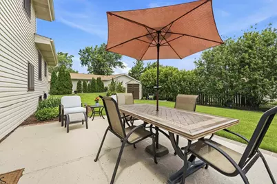 415 Cypress Court, Schaumburg, IL 60193 - Photo 37