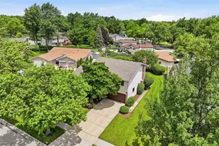 415 Cypress Ct, Schaumburg, IL 60193 - Photo 41
