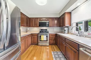 415 Cypress Ct, Schaumburg, IL 60193 - Photo 19