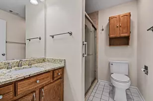 848 Chasefield Ln, Crystal Lake, IL 60014 - Photo 11