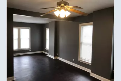 1634 Victoria Avenue, North Chicago, IL 60064 - Photo 5