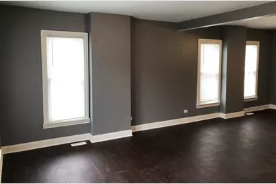 1634 Victoria Avenue, North Chicago, IL 60064 - Photo 3