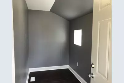 1634 Victoria Avenue, North Chicago, IL 60064 - Photo 13