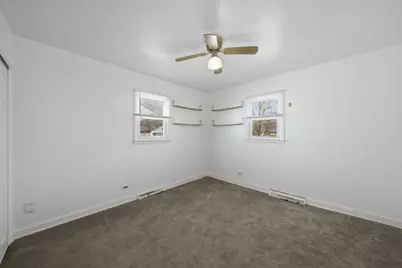 349 Woodland Drive, Grayslake, IL 60030 - Photo 17