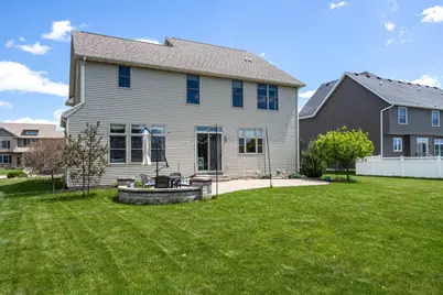 5700 Emily Road, Bettendorf, IA 52722 - Photo 51