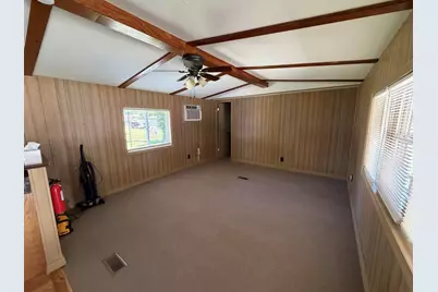 105 N Hickory Street, Farina, IL 62838 - Photo 9