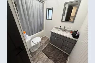 105 N Hickory Street, Farina, IL 62838 - Photo 11