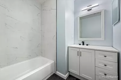 327 Newport Lane #B2, Bartlett, IL 60103 - Photo 7