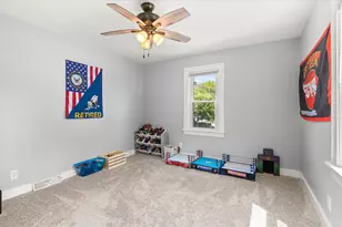 742 Chambers St, Ottawa, IL 61350 - Photo 13