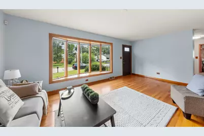 679 N West Road, Lombard, IL 60148 - Photo 3