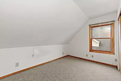 1302 State Street, Dekalb, IL 60115 - Photo 15