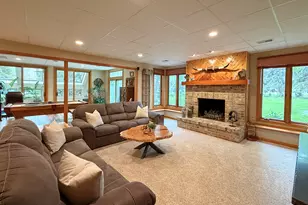 211 Ridge Ln, Lake in the Hills, IL 60156 - Photo 51