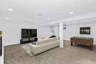 6709 W Forest View Ln, Niles, IL 60714 - Photo 15