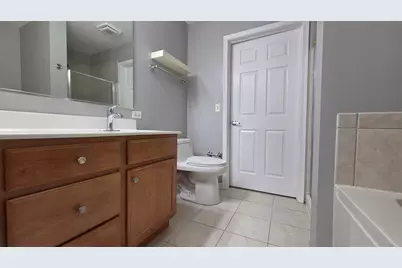 715 Astor Lane #401, Wheeling, IL 60090 - Photo 13