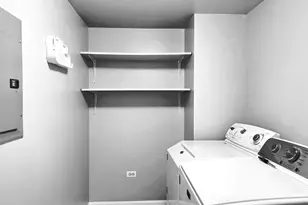 715 Astor Ln, Wheeling, IL 60090 - Photo 19