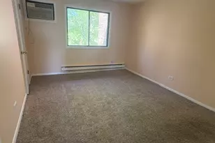200 S Waters Edge Dr, Glendale Heights, IL 60139 - Photo 19