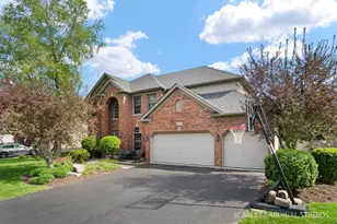 2816 Cordgrass Rd, Naperville, IL 60564 - Photo 1