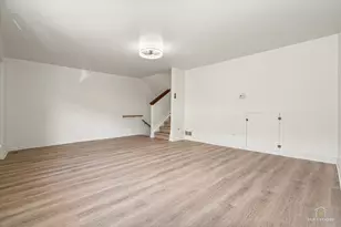 611 W 25th Pl, Chicago, IL 60616 - Photo 13