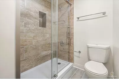 611 W 25th Place, Chicago, IL 60616 - Photo 17