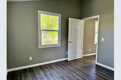 2703 Main Street, Peru, IL 61354 - Photo 15