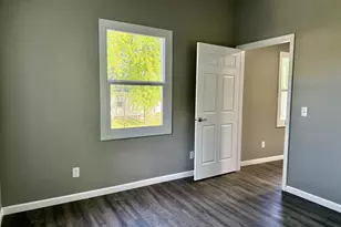 2703 Main St, Peru, IL 61354 - Photo 15