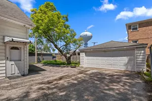 8434 W 50th St, McCook, IL 60525 - Photo 27