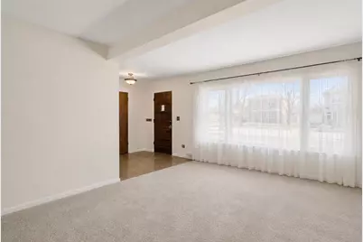 8434 W 50th Street, McCook, IL 60525 - Photo 7