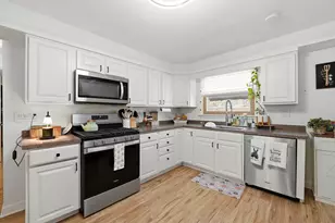 6535 N Northwest Hwy, Chicago, IL 60631 - Photo 11