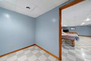 6625 W 91st Pl, Oak Lawn, IL 60453 - Photo 11