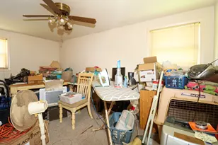 2107 Hermon Ave, Zion, IL 60099 - Photo 7