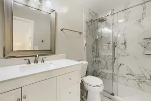 4092 Victoria Dr, Hoffman Estates, IL 60192 - Photo 17