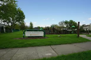 4092 Victoria Dr, Hoffman Estates, IL 60192 - Photo 35