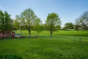 4092 Victoria Dr, Hoffman Estates, IL 60192 - Photo 33