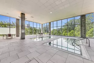 9655 Woods Dr, Skokie, IL 60077 - Photo 21