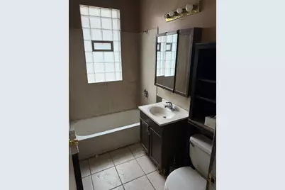 8148 S Blackstone Avenue, Chicago, IL 60619 - Photo 7