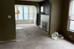 8148 S Blackstone Ave, Chicago, IL 60619 - Photo 3
